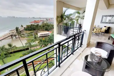 Image de Molino De Agua 704 3bd Condo à louer à Los Muertos Beach, Puerto vallarta