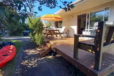 Image de Tui's Rest Whangamata - Bienvenue Au Chien, convient aux familles