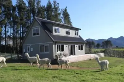 Image de Alpaca Farm Retreat - isolée et privée