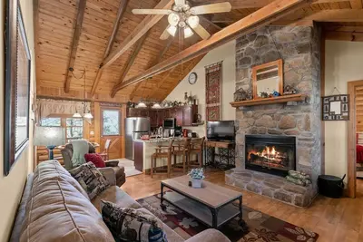 Image de Beaucoup d'intimité, à quelques minutes de la bande de Branson