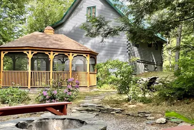 Image de Sunday River Luxury Cabin, 100+ 5 étoiles Avis! 21 'Gazebo! Bain à remous, Wi