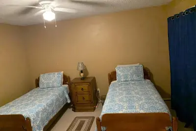 Image de Cosy 2br Villa / Mins. À Stone Mtn Park / 20 Mins / Atl