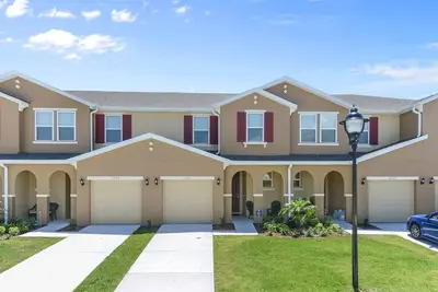 Image de Quatre chambres à coucher pr��s de Disney w / GameRoom 5150a