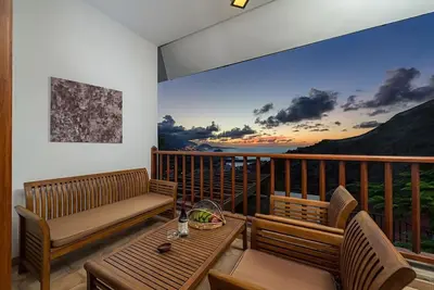 Image de Spacious interior, 3 terraces with views, wifi [D]