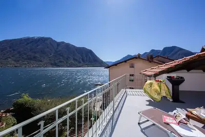 Image de Felice sul Lago, Colonno, Italie