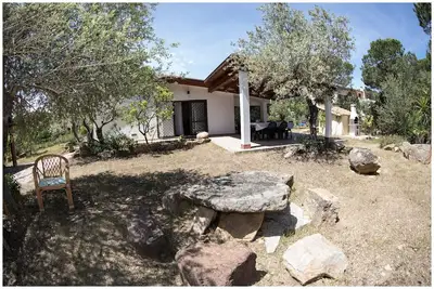 Image de Villa Paradiso, in the beach by foot, big garden, Wifi, all inclusive
