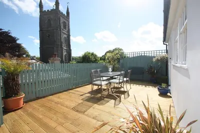 Image de Terrasse privée et emplacement central à 5 ​​minutes à pied de la ville.