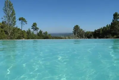 Image de 19th Century Provencal Bastide and Infinity pool