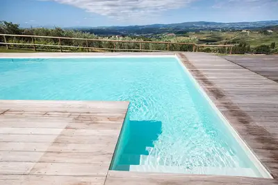Image de Agréable appartement avec piscine, Wifi, climatisation, Tv, vue panoramique, près de San Gimignano