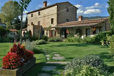Image de appartement dans ancienne ferme toscane avec piscine