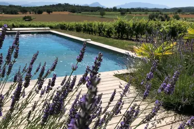 Image de Maison De Charme Avec Superbe Piscine Proche Du Grand Colombier.