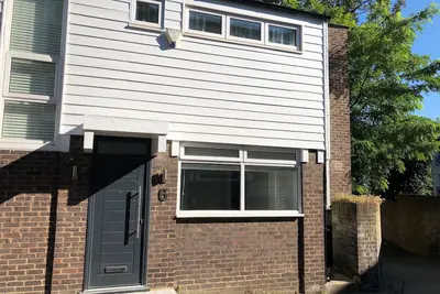 Image de Luxueuse maison récemment rénovée avec 3 chambres et 2 salles de bains à Hampstead Londres