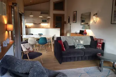 Image de Appartement de luxe pour 6 personnes. 350 m des remontées mécaniques et de la ville. Superbes vues, très bien coté.