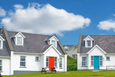 Image de Dingle Harbour Cottages (3 Bed - Sleeps 6) Type A