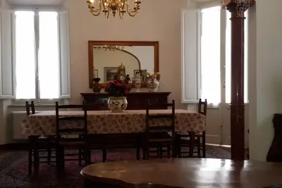 Image de La Casa di Rosa - Confort et élégance dans le centre historique de Pietrasanta.