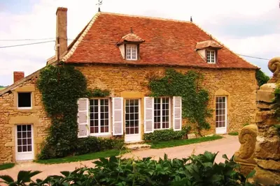 Image de Champlecy: Maison de caractère, entre Paray Le Monial Et Cluny