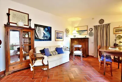 Image de Palazzo Alavolini-la Suite Loft. Centre historique. 10 minutes à pied de la mer.