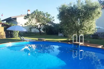 Image de Maison de vacances avec piscine près de Lucques, Pise et Florence - Wi Fi Gratuit