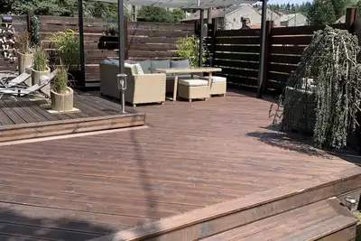 Image de complexe pour enfants et animaux domestiques | piscine chauffée | équestre local | 8 personnes