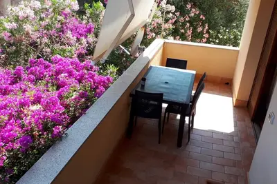 Image de Appartement près du centre et de la marina \"Il Bouganville\"