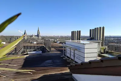 Image de Panorama Vue, Luxurious penthouse Ă 12 minutes of center, with huge terrace