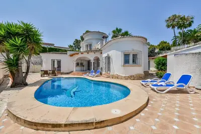 Image de Sebastian, villa pour 4 pax à Moraira et piscine privée. wifi gratuit
