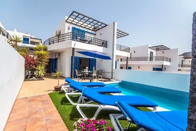 Image de Villa climatisée avec vue sur la montagne, à 300m du sentier côtier - Villa Elise