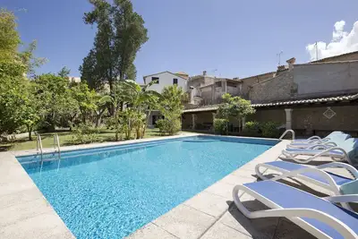 Image de Élégant manoir majorquin authentique au coeur de la ville de Pollensa