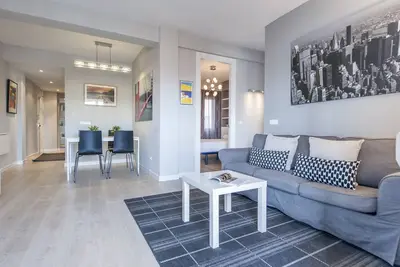 Image de Plaza Castilla Ii, 1 chambre, 6 personnes, 1 salle de bain, air conditionné, wifi gratuit