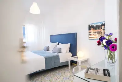 Image de Amore Rentals - Apartament Erica with Private Terrace, Air Conditioning and Wi-Fi near piazza Tasso