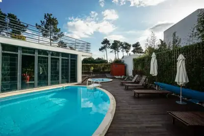 Image de Boutique Villa avec piscine privée et jacuzzi