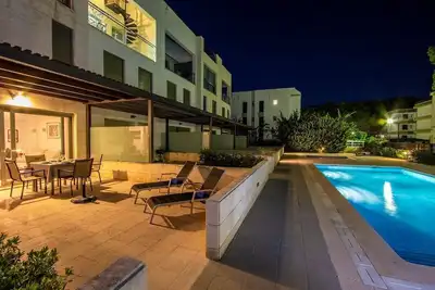 Image de Duplex La Nau avec Piscine