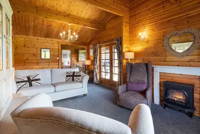 Image de Courlis \"Birds\" Luxury Log Cabin, Hot Tub & Mountain Views in National Park