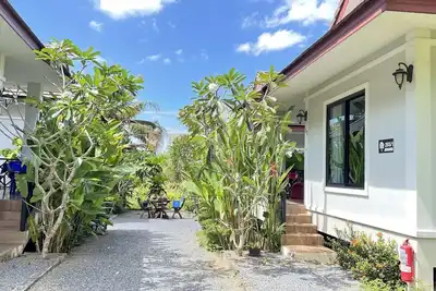 Image de Cottage avec 2 chambres et cuisine dans un environnement fantastique