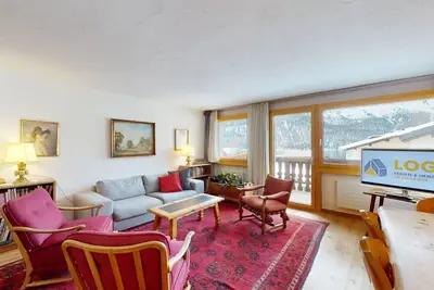 Image de Ensoleillé appartement de 4 pièces sur la première