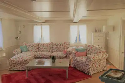 Image de Très bel appartement ensoleillé sur la terrasse ensoleillée d'Amden