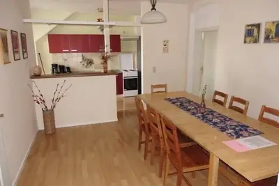 Image de Très bel appartement duplex de 4 pièces avec 110m2 + balcon + central et bon rapport qualité-prix - T7