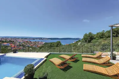 Image de Maison confortable à Trogir avec WiFi