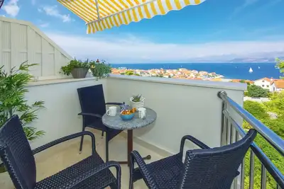 Image de Bel appartement à Postira avec WiFi