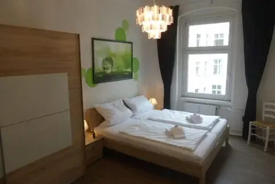 Image de 3 chambres, meublées à 7 personnes, de luxe, \"Dahlia\"