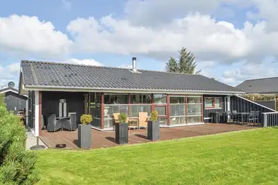 Image de Superbe maison à Blokhus avec sauna