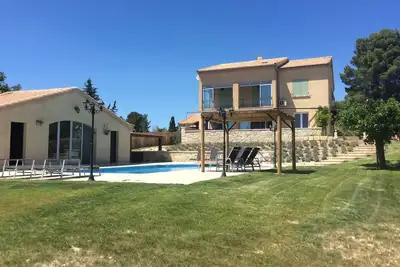 Image de Villa Piscine Privee-Climatisation A Cote Isle S/Sorgue\nANIMAUX Acceptes