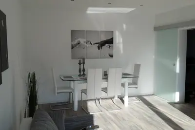 Image de Appartement lumineux de bon goût incl. WiFi équipement complet moderne