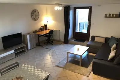Image de Offre Juillet⭐Terrasse Jardin🏡 Calme😴 🅿️ Wifi💻