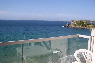 Image de Appartement A Trestignel Les Pieds Dans L'eau Perros Guirec 22700