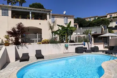 Image de Adrech - 3 pièces, Piscine partagée - Sud6001