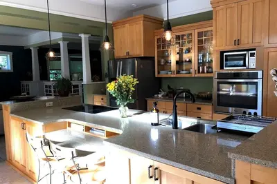 Image de Belle piscine / bain à remous maison entre Disney et Busch Gardens!