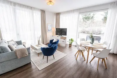 Image de Bel appartement lune de miel n ° 1 sur le lac pour deux personnes, sauna, jardin