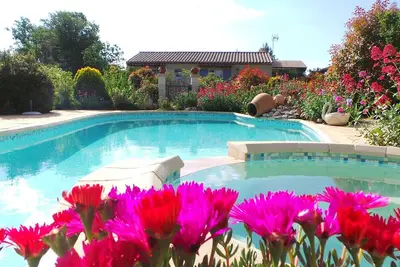 Image de Villa indépendante avec piscine privée dans le Luberon (4 personnes)