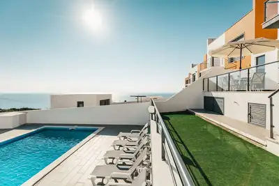 Image de Villa Sunset Paradise 2 piscine et vue mer à couper le souffle
